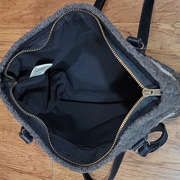 Woven Wool & Leather Shoulder Bag - Picture 8 of 15